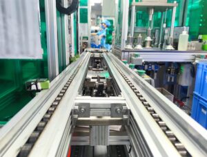 ベルトコンベアで多発する事故類型